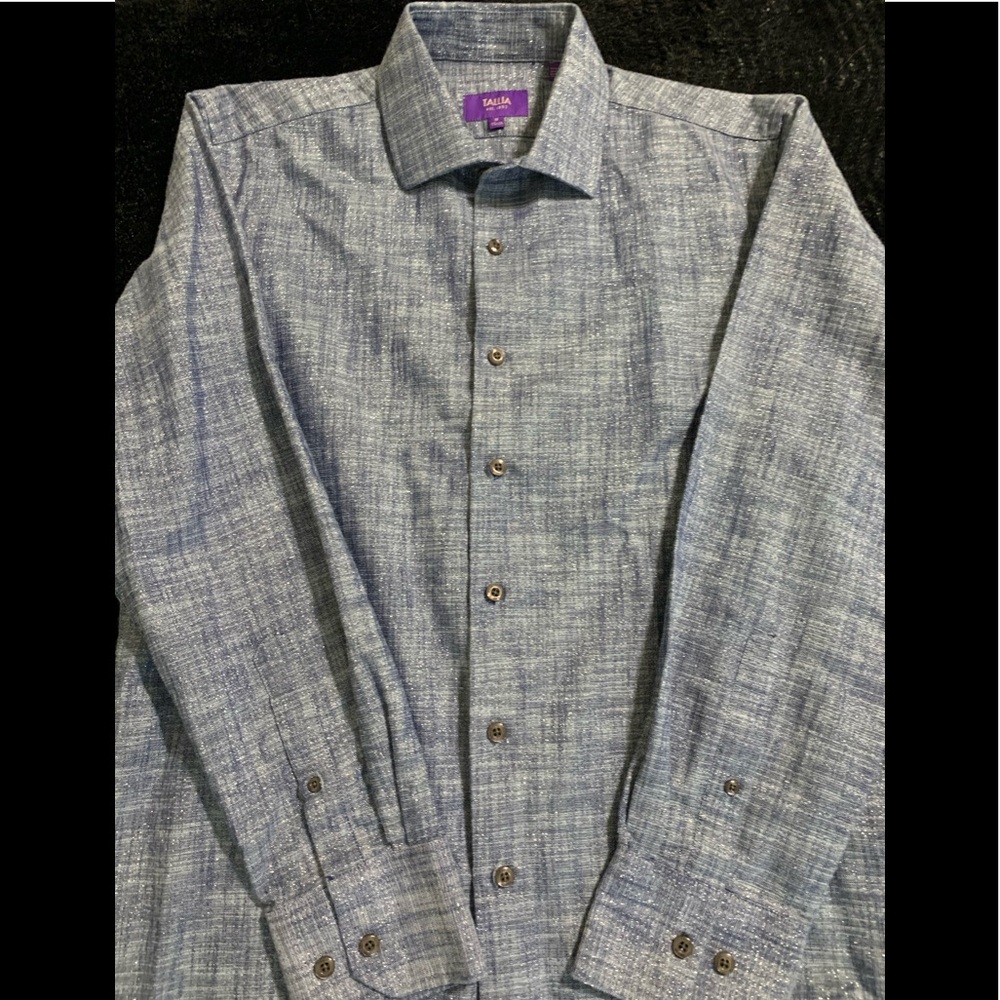 Blue and silver Tallia shirt great condition. Med.